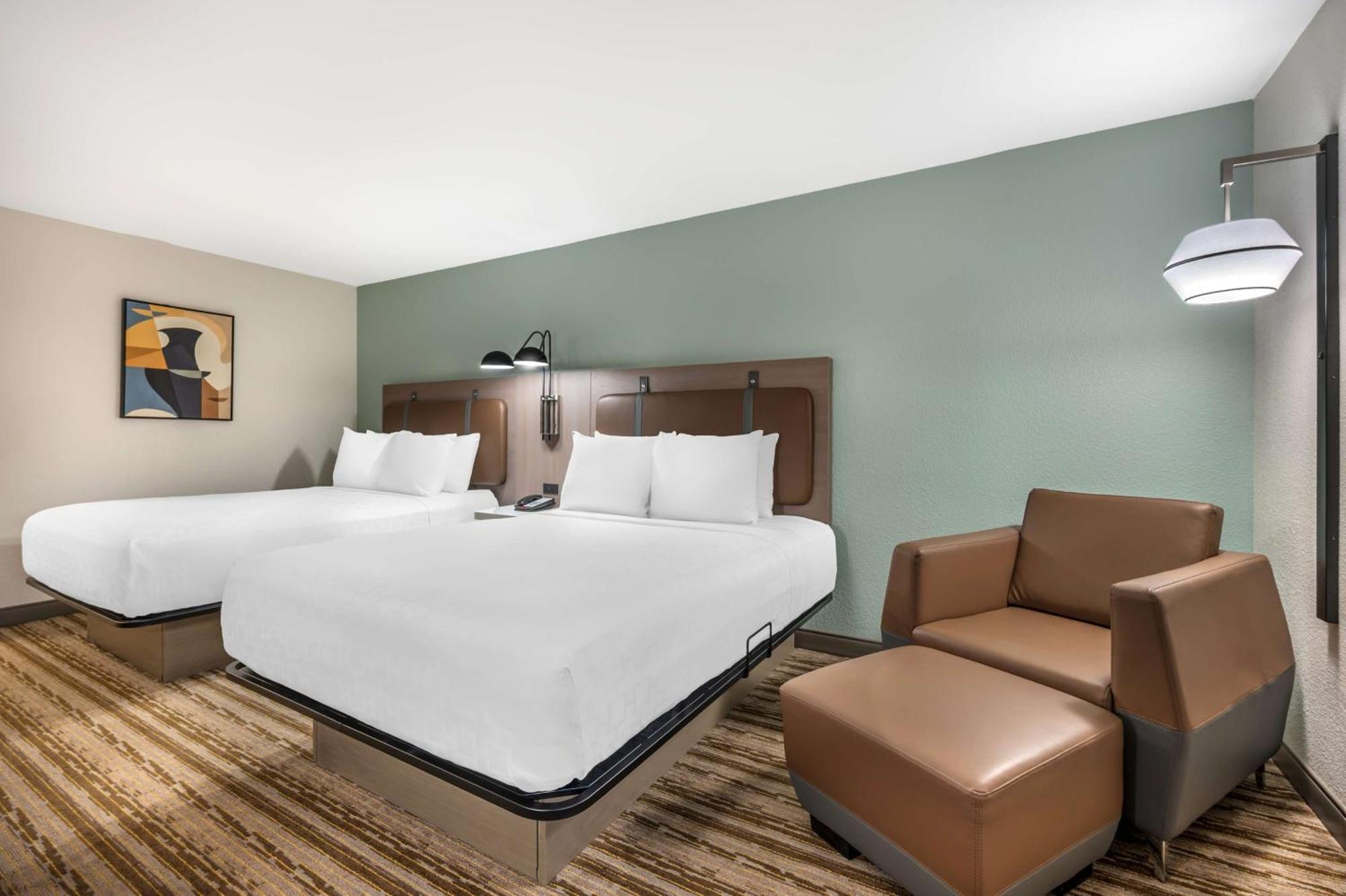 Western Indiana I-70 Hotel 4*