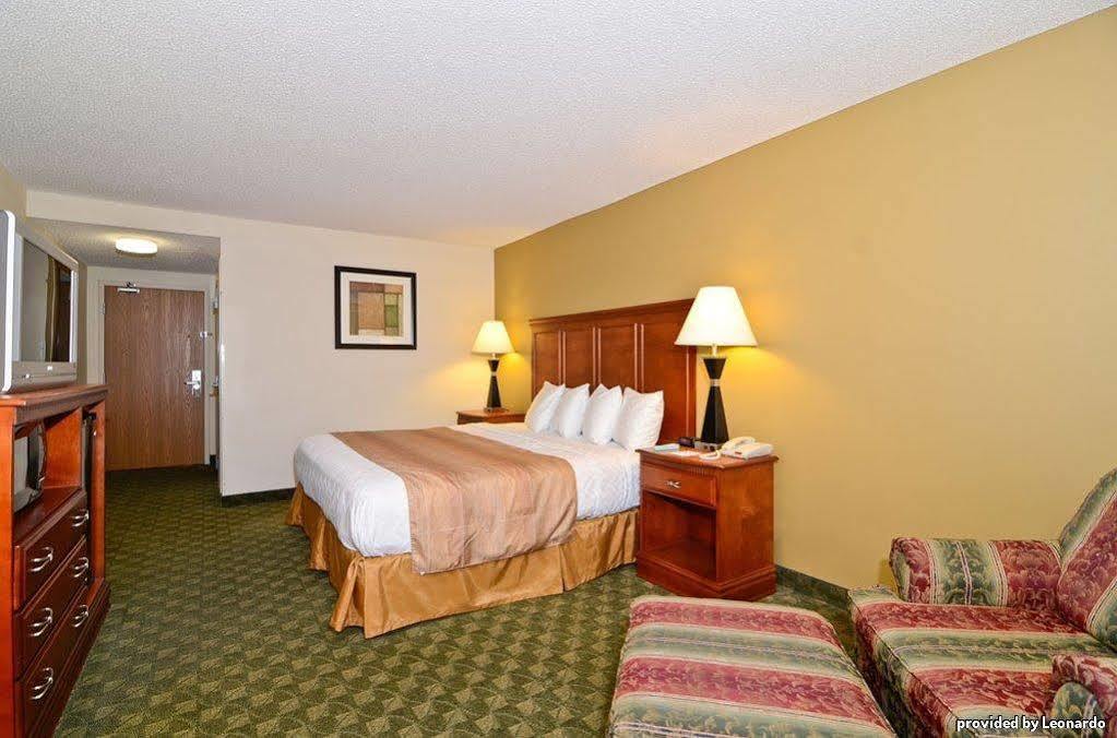 Western Indiana I-70 Hotel 4*